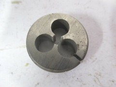 4.5M x 0.75 x 1&Prime; High Speed Steel Round Adjustable Screw Die
