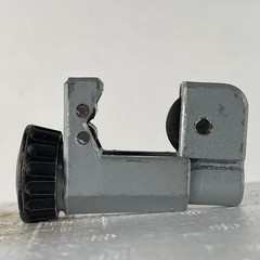 General Tools 123 Mini Tubing Cutter 1/8&Prime; to 5/8&Prime; OD USA Micro Tube Cutter