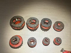 Ridgid 12R manual pipe threader Set 1/4-2&Prime; NPT & 00R with Ratchets 10 pieces ￼