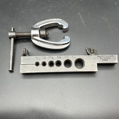 GlobeMaster 65460 Vintage Flaring Tool Die Block and Cone 3/16&Prime; to 5/8&Prime; Italy