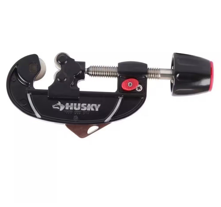 Husky Manual Ratcheting Quick-Release Tube Cutter Black 2-1/8&Prime; 1000 002 732
