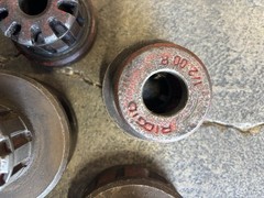 Mixed Lot of Ridgid Manual Ratcheting Pipe Threader No.00-R W/ 10 Die Heads