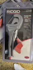 RIDGID PC-1375ML 1/8&Prime; to 1-3/8&Prime; PVC and PEX Cutter w/ Multi-Layer Adapter &ndash; 907