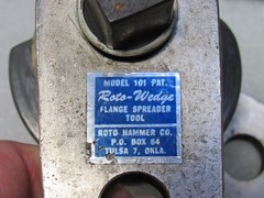 Safety Boy Roto Wedge Model 101 Flange Spreader Tool