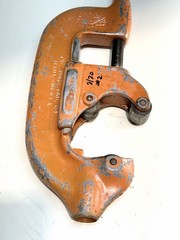 Ridgid No. 4-S Heavy Duty Pipe Cutter, 2&Prime; to 4&Prime; Pipe Used / Works Good #2