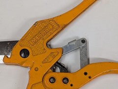 Merry PIP-18z PVC Ratcheting Pipe Cutter