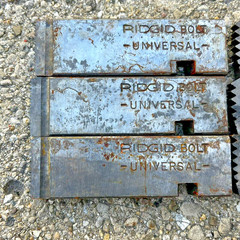 Ridgid Universal Style Bolt Threader Dies 500B HS High Speed Mixed Lot Used