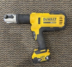DEWALT DCE200M2K, 20V MAX Cordless Press Tool Kit with (6) Jaws*FREE SHIPPING*