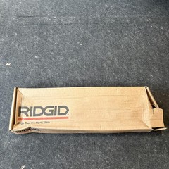 RIDGID 32840 Model 4-S Heavy-Duty Pipe Cutter 2-in to 4-in Steel Pipe Cutter