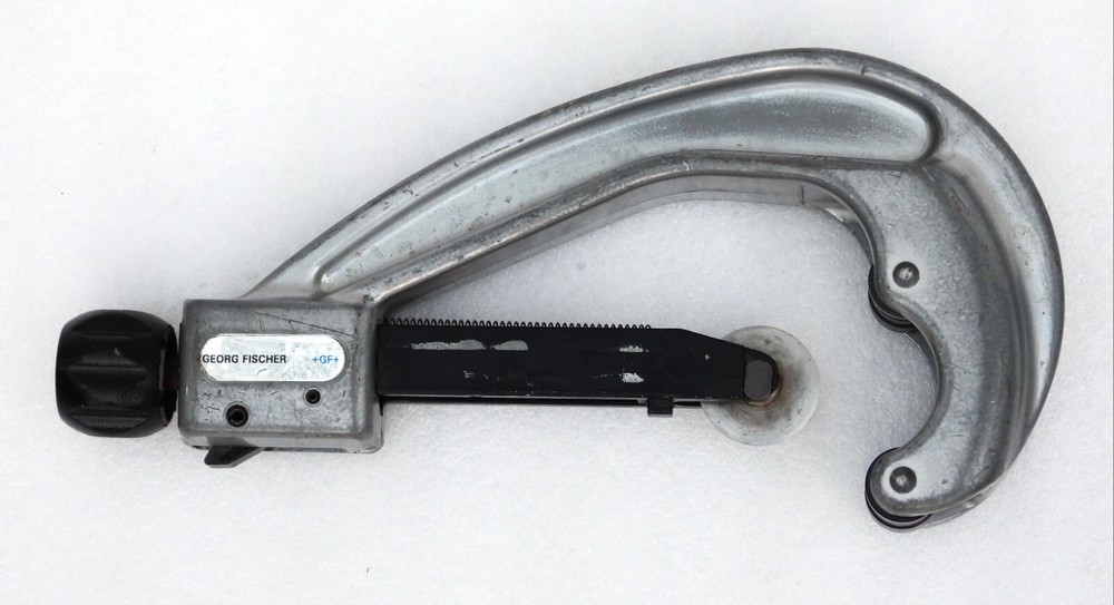 +GF+ GEORG FISCHER QUICK ACTING TUBING PIPE CUTTER 1-7/8 TO 4-1/2 OD 48 TO 116MM