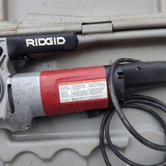 RIDGID 600 115V Electric Pipe Threader Power Drive W/ Clamp Case Germany
