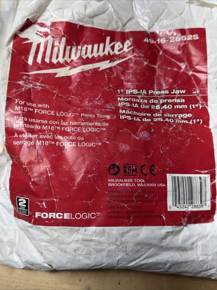 Milwaukee 49-16-2652S 1&Prime; IPS-IA Press Jaw for M18 FORCE LOGIC Press Tools