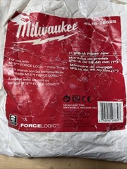 Milwaukee 49-16-2652S 1&Prime; IPS-IA Press Jaw for M18 FORCE LOGIC Press Tools