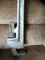 RIDGID 824 24&Prime; Aluminum Straight Pipe Wrench 24 Inch Heavy Duty Ridge Tool Co