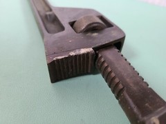 Antique Ampco W-212 Pipe Wrench 14in 2-13/16in