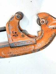 Ridgid No. 4-S Heavy Duty Pipe Cutter, 2&Prime; to 4&Prime; Pipe Used / Works Good #3
