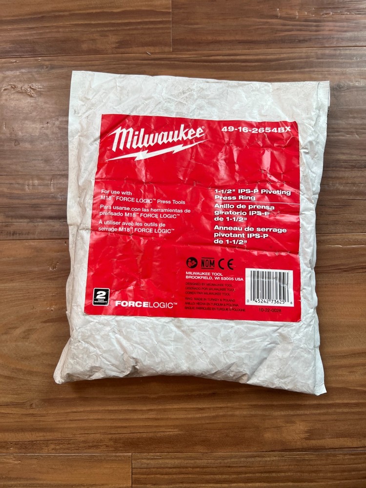 Milwaukee 49-16-2654BX 1-1/2&Prime; IPS-P Pivoting Press Ring for M18 Press Tools