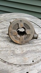 ANTIQUE RIDGID TOOL CO NO.65-R RIGID 1&Prime; TO 2&Prime; RATCHET PIPE THREADER