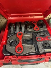 Romax 4000 press gun with case PLUS 1/2&Prime;-2&Prime; jaw set with case 1000001928