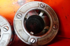 RIDGID NO, 700 POWER DRIVE PIPE THREADER WITH DIE HEADS IN BOX, 1/2-2&Prime;