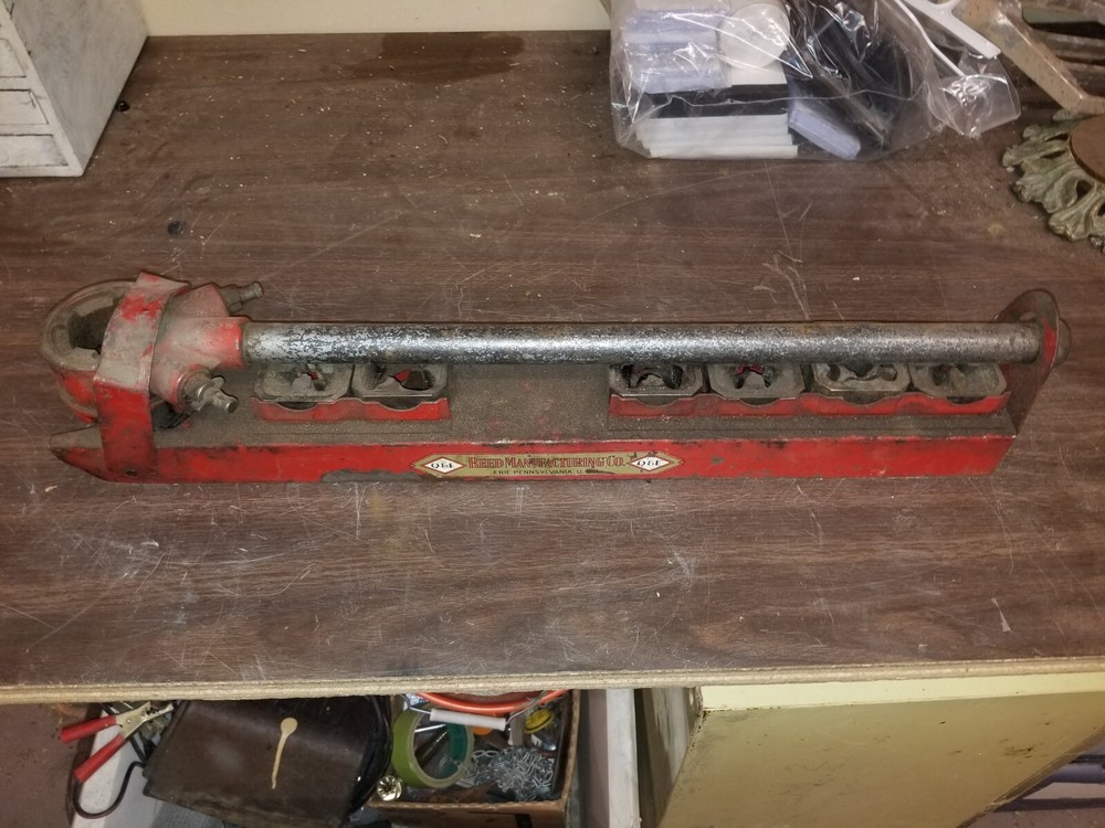 REED MFG Co. Pipe Threader Set w/Dies Vintage Plumbing Tool Made in USA NICE