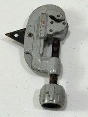 VINTAGE RIDGID # 15 SCREW FEED TUBING CUTTER 32920 USA MADE RARE