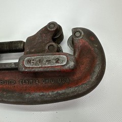 Lot of 3 Ridgid Heavy Duty Pipe Cutter 1/8in to 2in Models 1ea No2A 2ea No 202