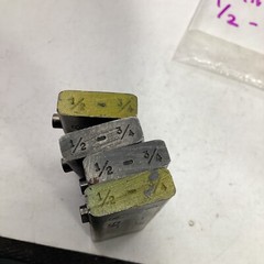 (4) Collins 1/2&rdquo; &ndash; 3/4&rdquo; NPT dies USED