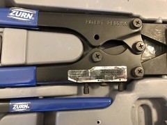 ZURN QCRTMH MULTI-HEAD CRIMP TOOL KIT COMPONENTS, FACTORY CASE