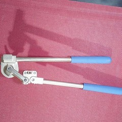 Swagelok&reg; 1/4&Prime; inch or 6mm Hand Tube Pipe Bender 3/4&Prime; in. Bend Radius MS-HTB-4