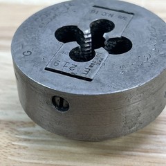 GTD Little Giant 3/8&rdquo; NC 16 2-3/4&rdquo; Size Adjustable Threading Die Insert Collet