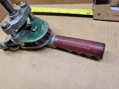 Ritchie 1/8&Prime; &ndash; 3/4&Prime; Flaring Tool