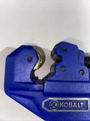 Kobalt Tube & Pipe Cutter Tool, 1/8&Prime; to 1-1/8&Prime;,