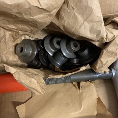 RIDGID No. 1-2 Screw Feed Pipe Cutter 1/8 in to 2 in Capacity