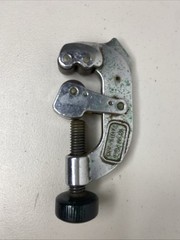 Herbrand 1/8&Prime; to 1&Prime; O.D. Pipe Tubing Cutter with Built in Reamer No. 761 USA VTG