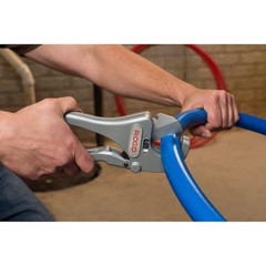 RIDGID 30088 RC-2375 Aluminum 2&Prime; Ratchet Action Pipe and Tubing Small, Chrome
