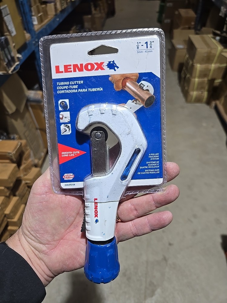Lenox 21012TC134 Tubing Cutter &ndash; 1/8 to 1-3/4 Inch (3 &ndash; 45mm) BULK