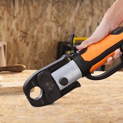 VEVOR Press Tool 18V 32KN Electric Pipe Crimping Tool for 1/2&Prime; to 2&Prime; Copper Pipe
