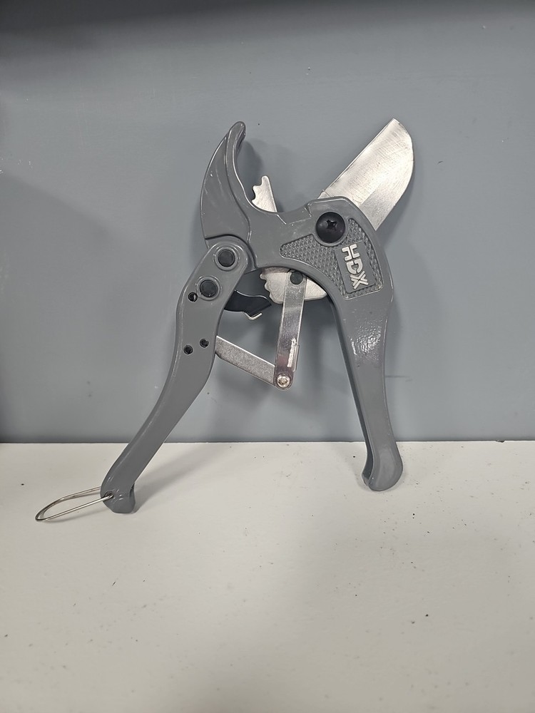 HDX PVC Plastic Tubing Cutter 1-5/8 Or 42mm VG CONDITION
