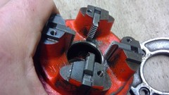 Two Ridgid 12-R 1&Prime; & 1 1/4&Prime; Ratchet Pipe Threader Die Heads
