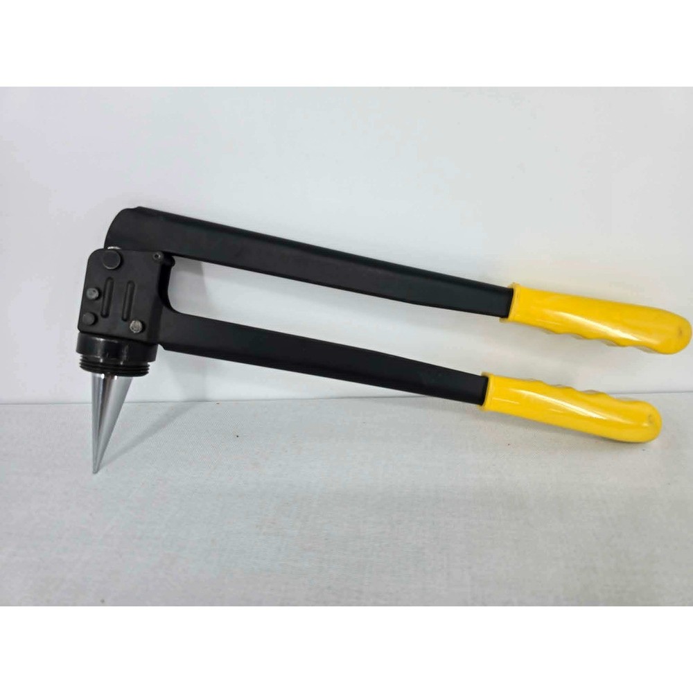 Uponor ProPEX Manual Expander Tool for PEX-a Pipe Connections Black Yellow