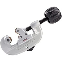 Ridgid 32920 model 15 Screw Feed Tubing Cutter, 3/16&Prime; To 1-1/8&Prime; Tube Cutter