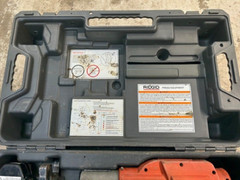 Ridgid 320-E ProPress Tool Set w/ 6 Jaw Heads, Charger, 2 Batteries & Case