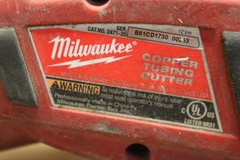 Milwaukee 2471-20 M12 Cordless Copper Tubing Cutter &ndash; TOOL ONLY AS IS