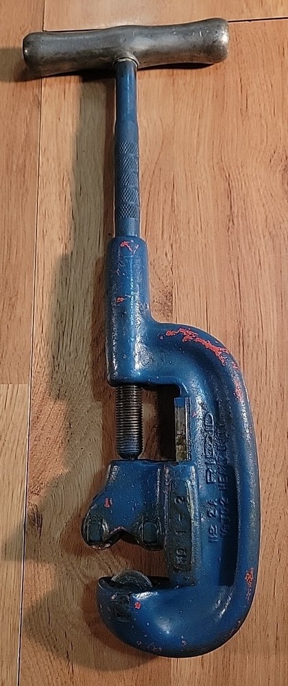 Rigid No. 2A Heavy Duty No. 1-2 Pipe Cutter Tool 1/8&Prime; To 2&Prime;