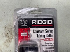 RIDGID Tool (31622) Screw Feed 1/8-1 1/8&Prime; Tubing & Conduit Cutter Made in USA