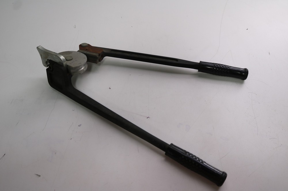 Rigid Tube Bender 1/2&Prime; O.D. 1-1/2&Prime; R