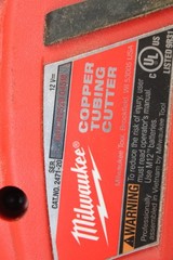Milwaukee 2471-20 M12 Cordless Copper Tubing Cutter &ndash; Red-used-6706