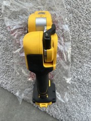 Dewalt 1-1/4 in Copper Tubing Cutter &ndash; Tool Only DCE154B USED OPEN BOX