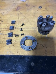 RIDGID OO-R Ratcheting pipe threader With 1/2 And 3/8 Die Cutting Heads 18 Inch